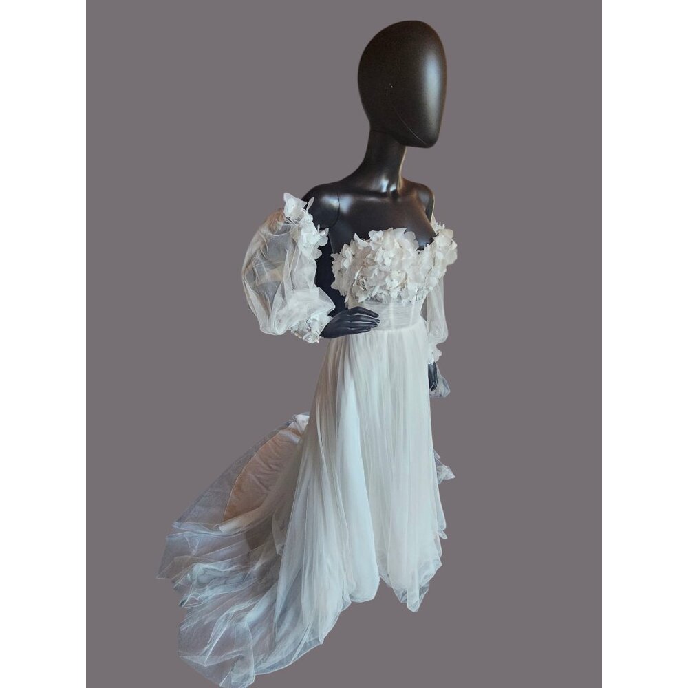 Ivory/Latte Floral Full Tulle Wedding Gown/Removeable Sleeves - Sincerity - Picture 3 of 16